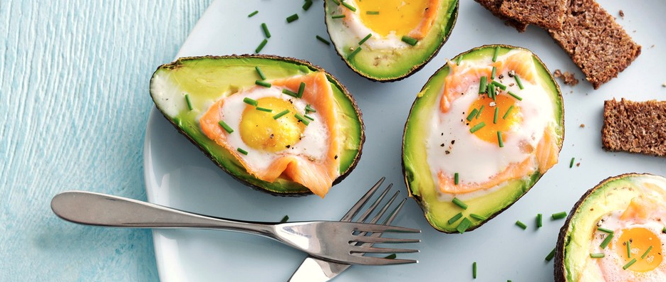 7. Baked avocado with smoked salmon and egg