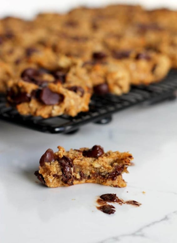 Peanut Butter Banana Oatmeal Cookies 